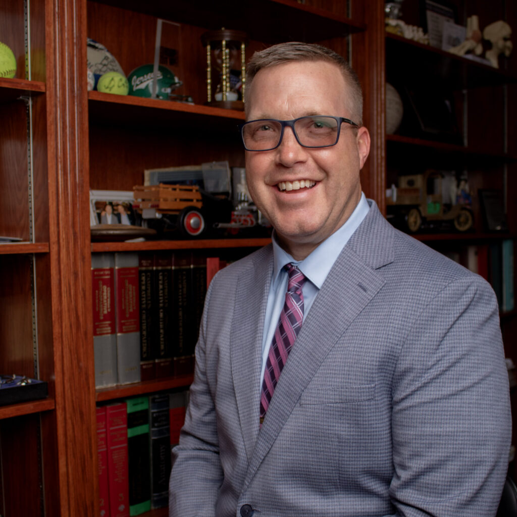 Dustin Prins, DPM